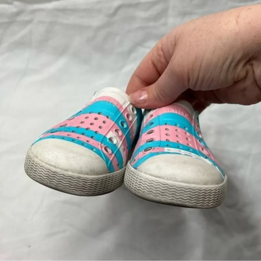 Native Kids Pink Blue Stripe Jefferson Slip-On water outdoor Shoes Child size 7